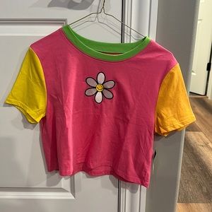 Zumies Quinne Colorblock Daisy Croped Tshirt